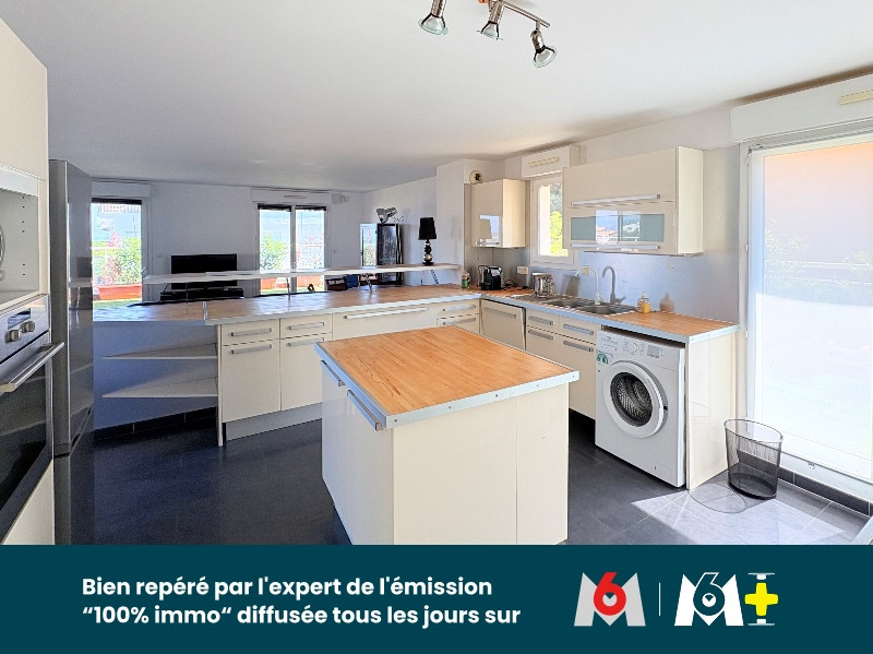 
                                                Vente
                                                 5 pièces – Dernier Étage Panoramique à 360° – Nice La Lanterne - JM3583