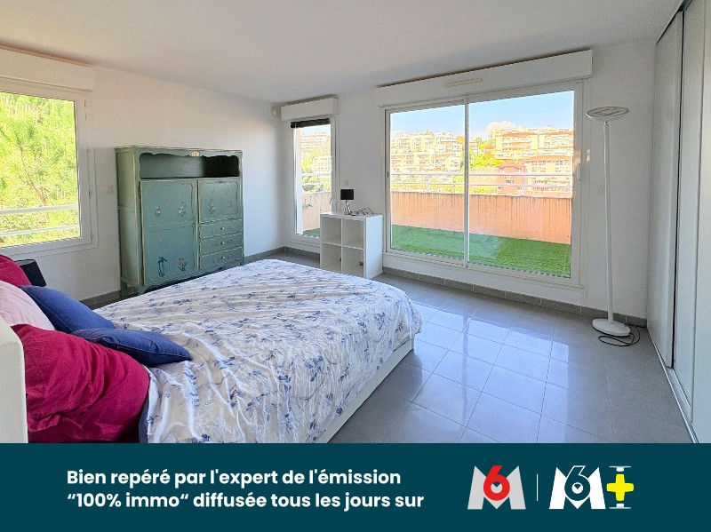 
                                                Vente
                                                 5 pièces – Dernier Étage Panoramique à 360° – Nice La Lanterne - JM3583