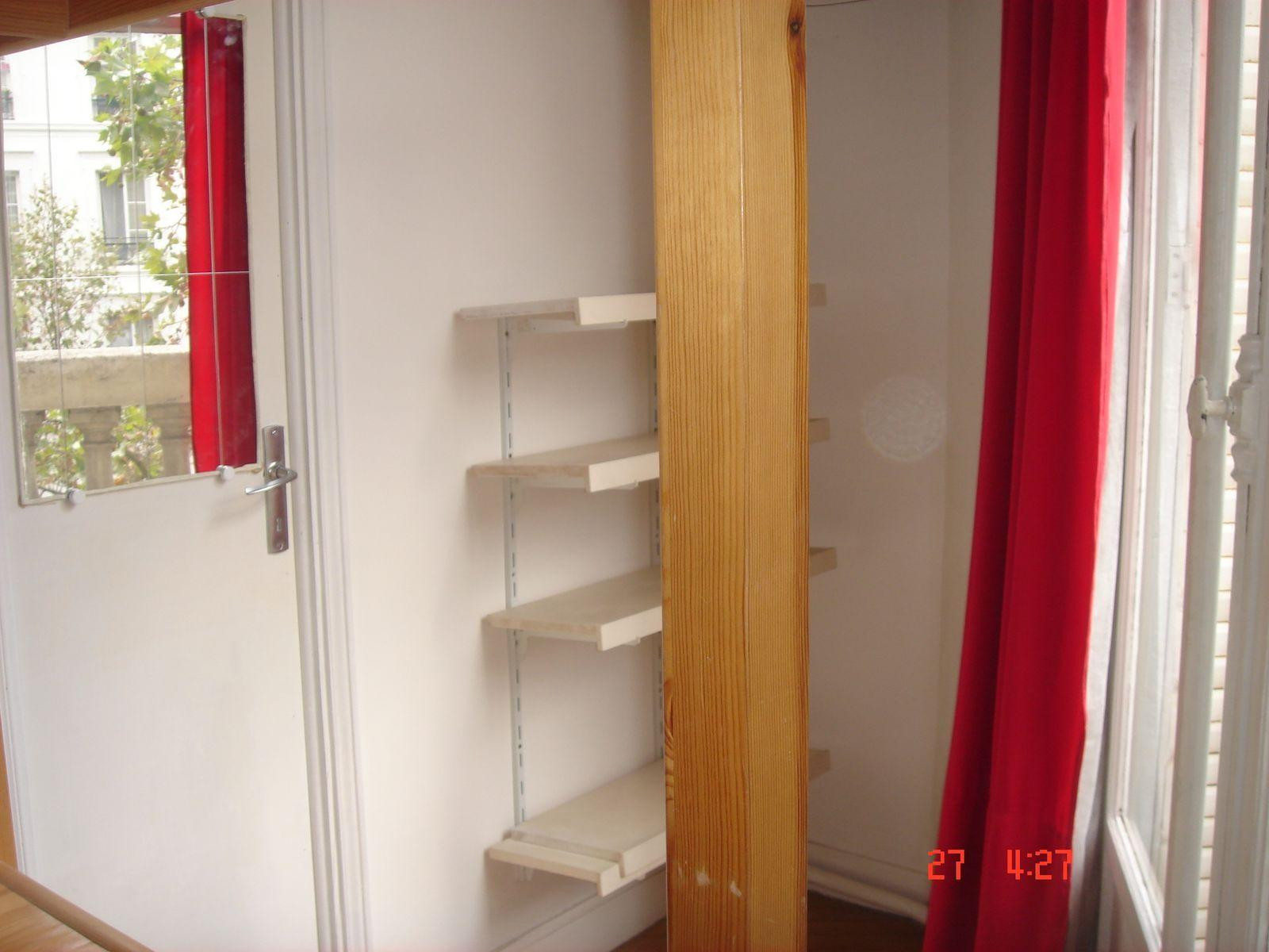 
                                                Location
                                                 5 Pièces Meublées à 5 min Gare de Lyon RER A, bus