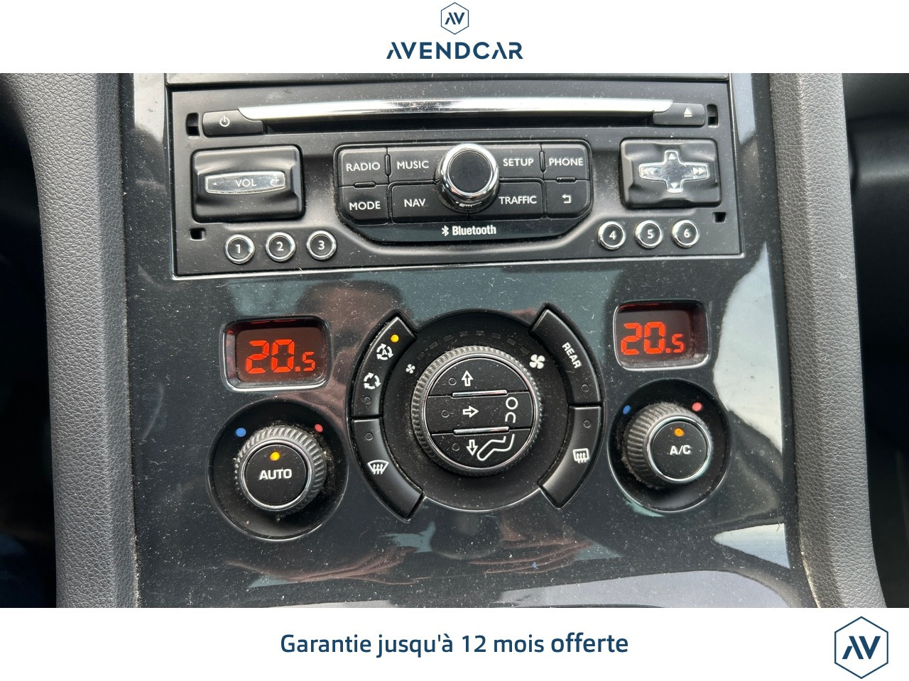 
                                                Voiture
                                                 5008 GENERATION-I 1.6 BLUEHDI 120 STYLE
