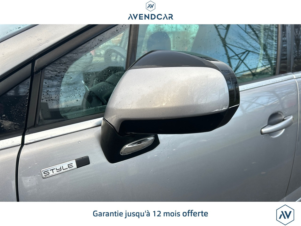 
                                                Voiture
                                                 5008 GENERATION-I 1.6 BLUEHDI 120 STYLE