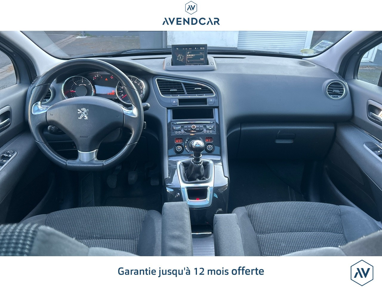 
                                                Voiture
                                                 5008 GENERATION-I 1.6 BLUEHDI 120 STYLE