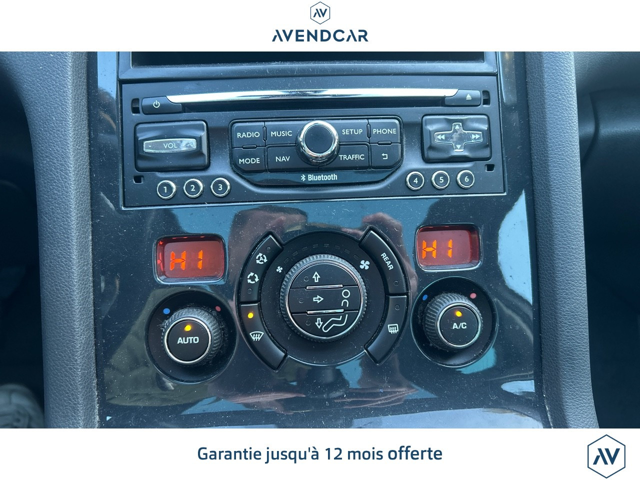 
                                                Voiture
                                                 5008 GENERATION-I 1.6 BLUEHDI 120 STYLE