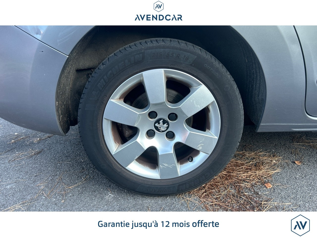 
                                                Voiture
                                                 5008 GENERATION-I 1.6 BLUEHDI 120 STYLE