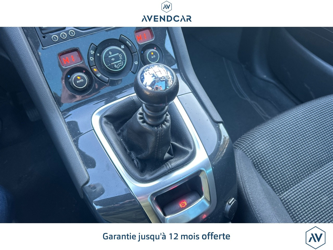
                                                Voiture
                                                 5008 GENERATION-I 1.6 BLUEHDI 120 STYLE