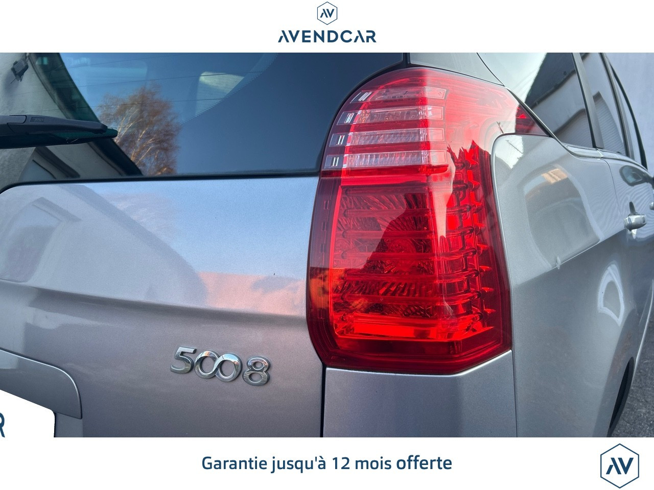 
                                                Voiture
                                                 5008 GENERATION-I 1.6 BLUEHDI 120 STYLE
