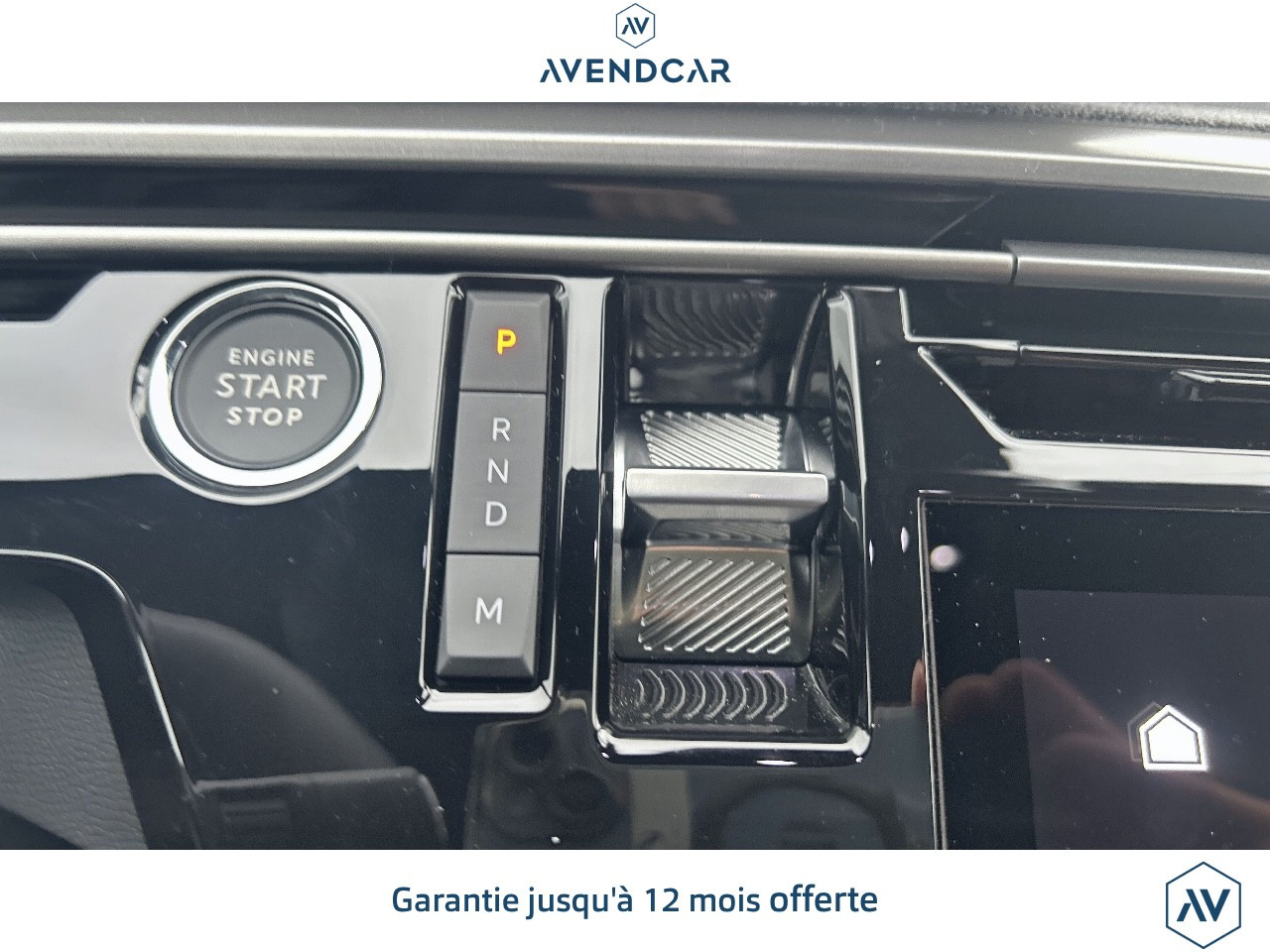 
                                                Voiture
                                                 5008 GT HYBRID 145