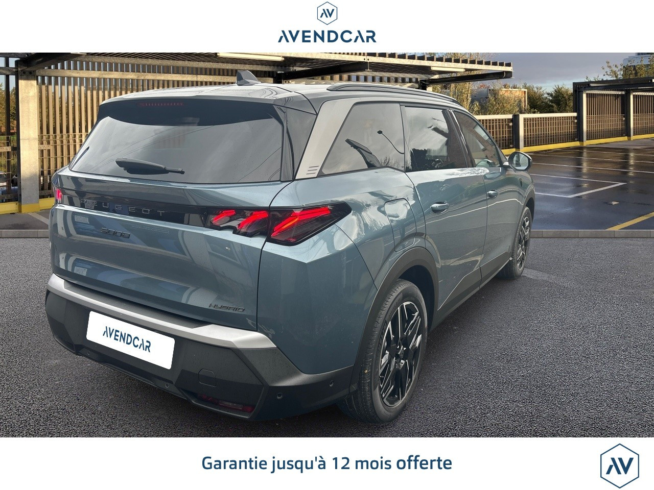 
                                                Voiture
                                                 5008 GT HYBRID 145