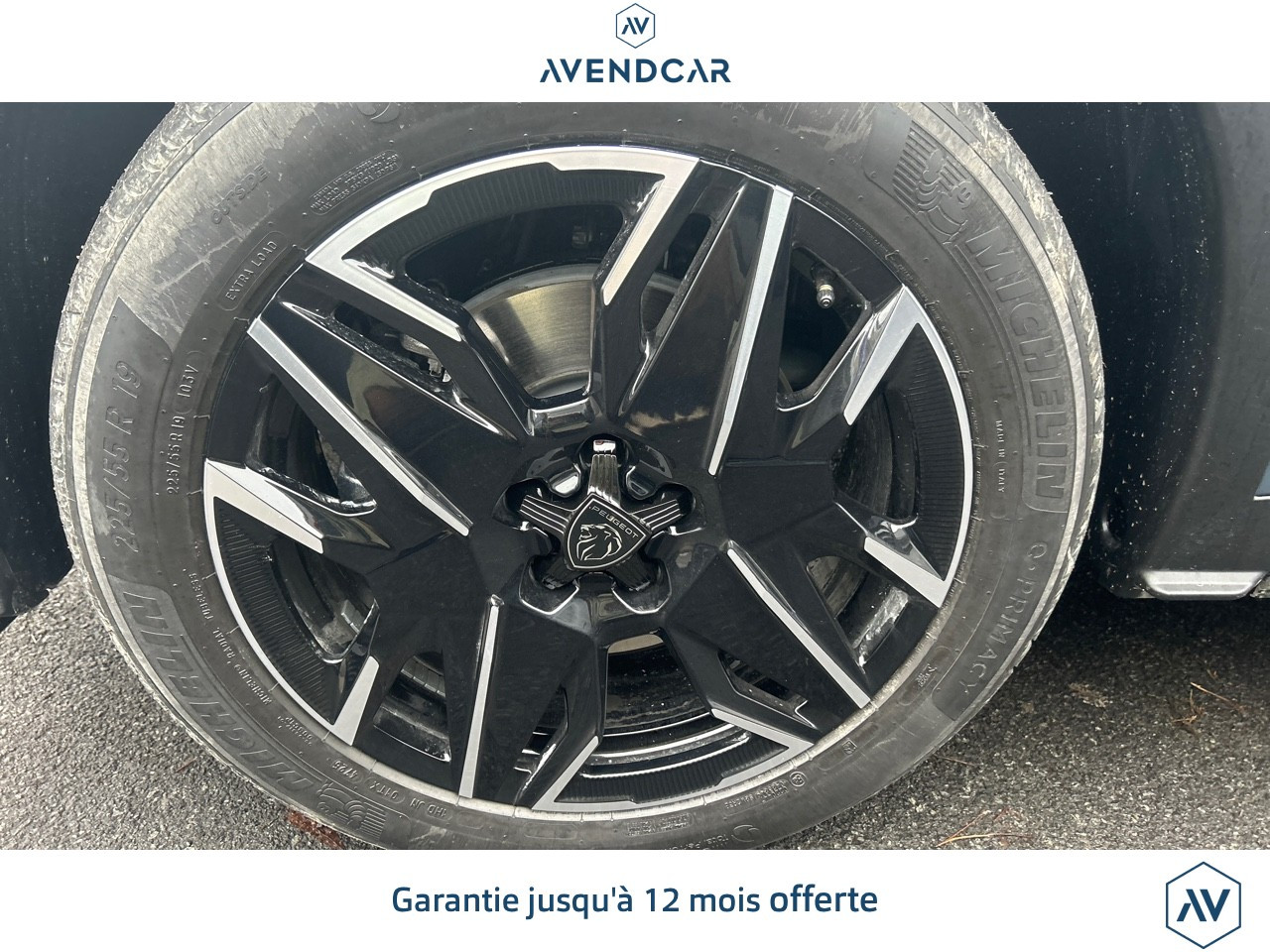 
                                                Voiture
                                                 5008 GT HYBRID 145