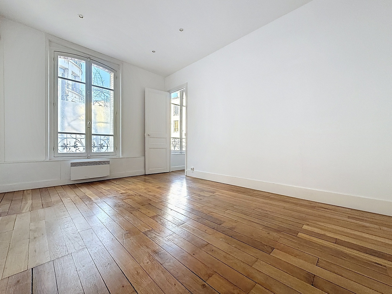 
                                                Location
                                                 50m² de bureaux professionnels Mairie