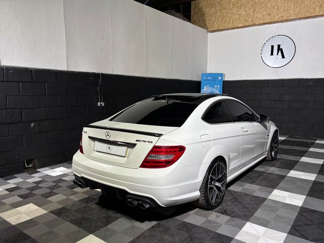 
                                                Voiture
                                                 6.3 C63 V8 AMG Edition 125 Coupe 2dr Petrol SpdS MCT Euro 5 (457 ps)