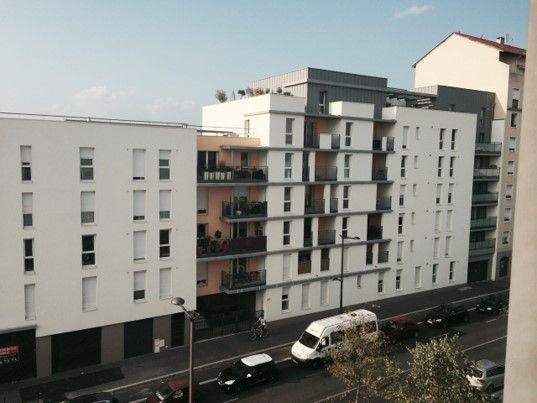 
                                                Location
                                                 62m² rooftop ac jacuzzi  vue imprenable LYON