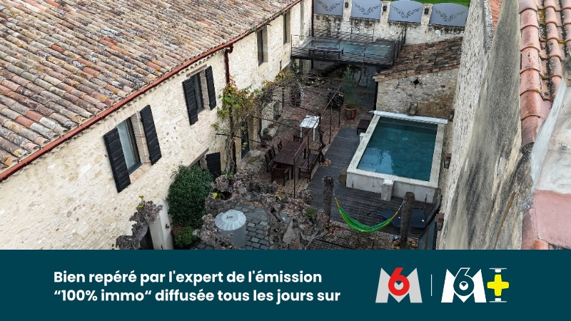 
                                                Vente
                                                 7 pièces 243 m² Maison de village de charme - Roquemaure 30150