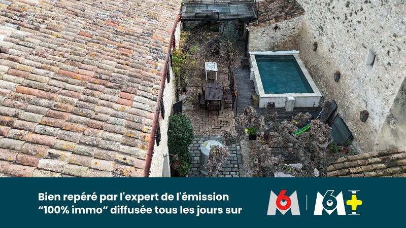 
                                                Vente
                                                 7 pièces 243 m² Maison de village de charme - Roquemaure 30150