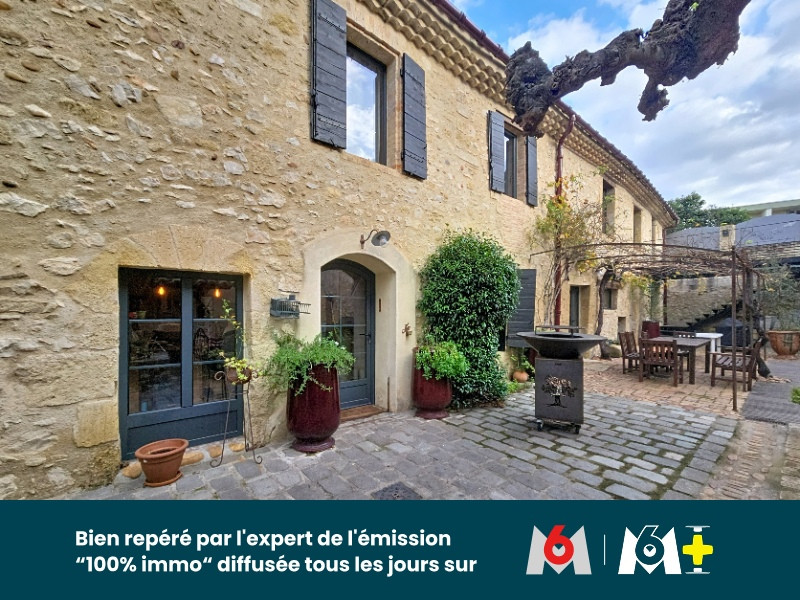 
                                                Vente
                                                 7 pièces 243 m² Maison de village de charme - Roquemaure 30150