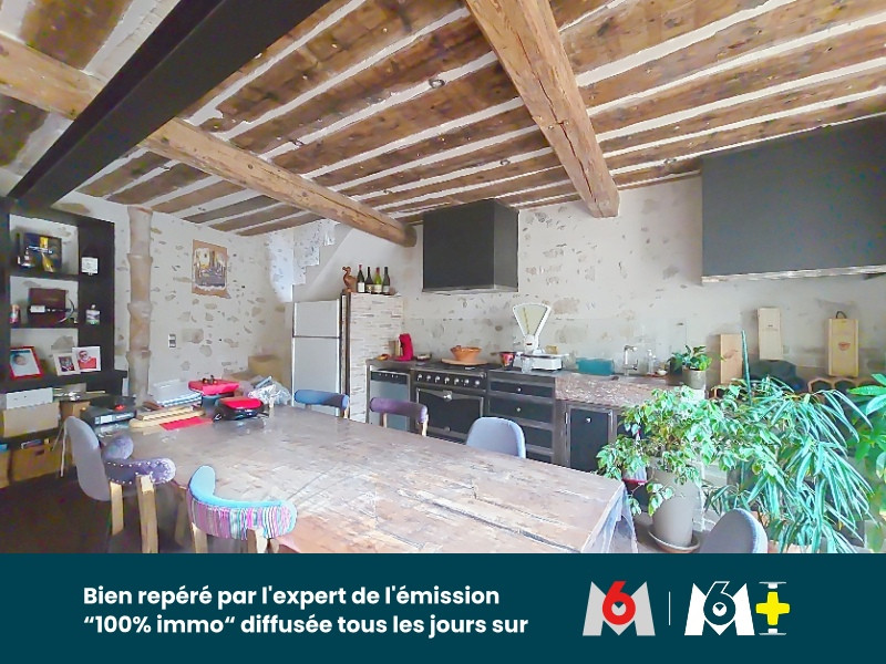 
                                                Vente
                                                 7 pièces 243 m² Maison de village de charme - Roquemaure 30150