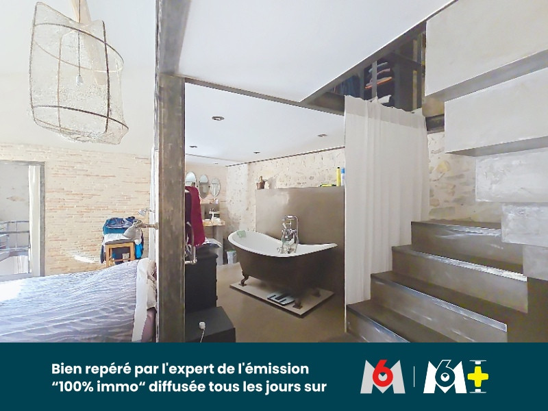 
                                                Vente
                                                 7 pièces 243 m² Maison de village de charme - Roquemaure 30150