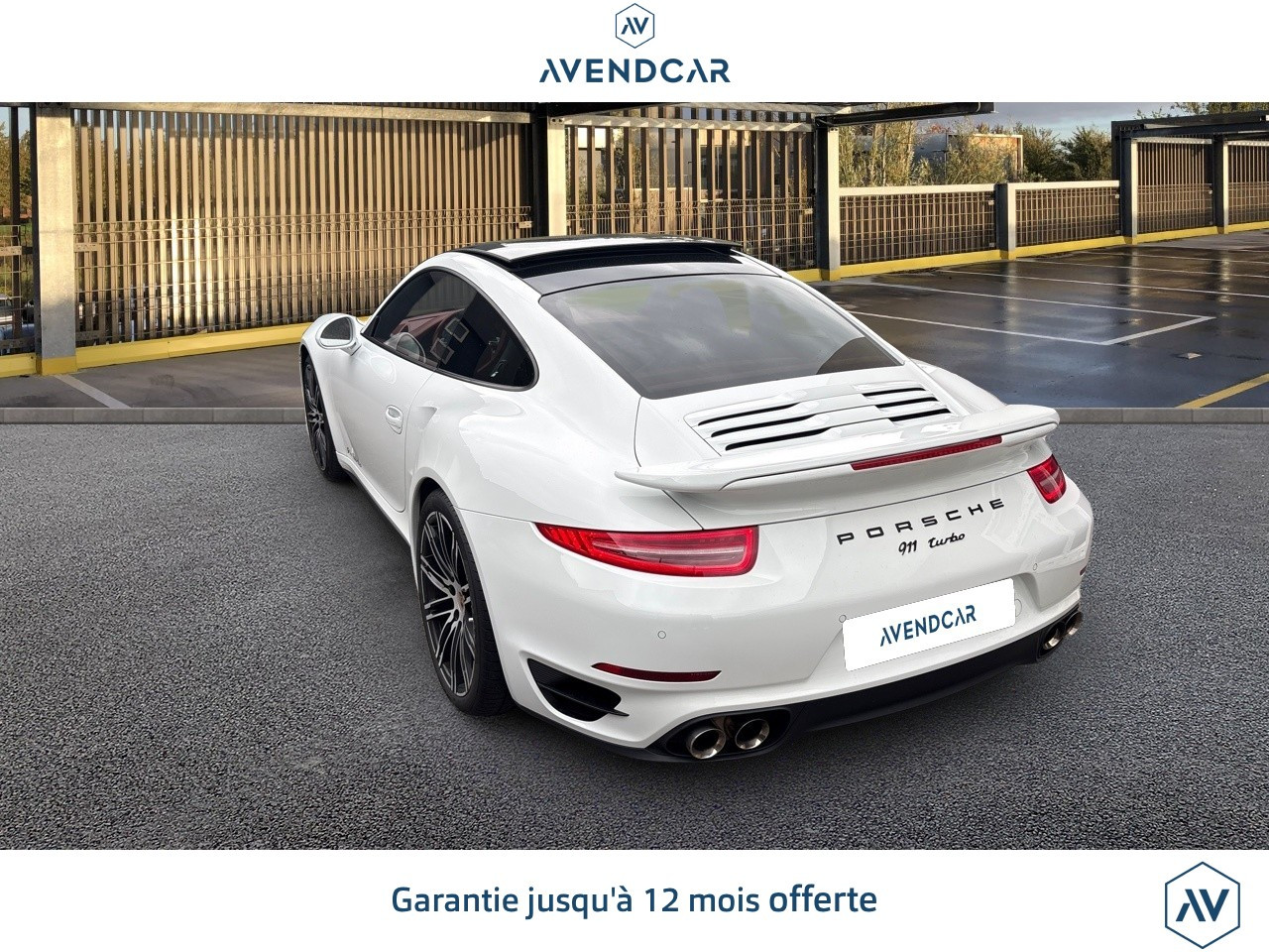 
                                                Voiture
                                                 911 COUPE 991 3.8 TURBO 520 BVA