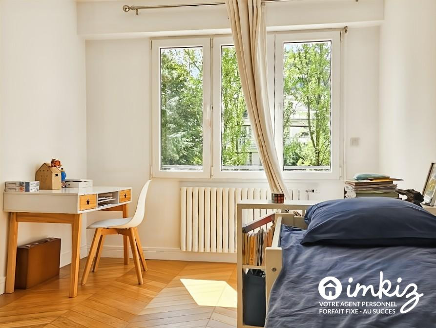 
                                                Vente
                                                 94m²-traversant, suite parentale, parking possible