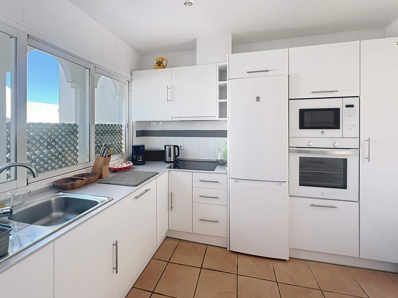 
                                                Vente
                                                 A 100 mètres de la mer, Beau Penthouse