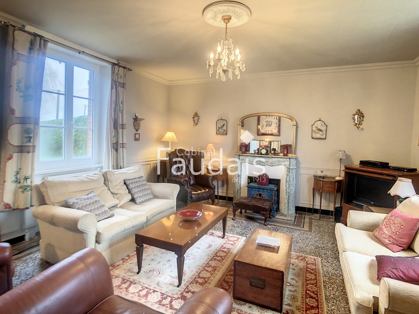 
                                                Vente
                                                 A 10mn de SAINT-LO - en campagne