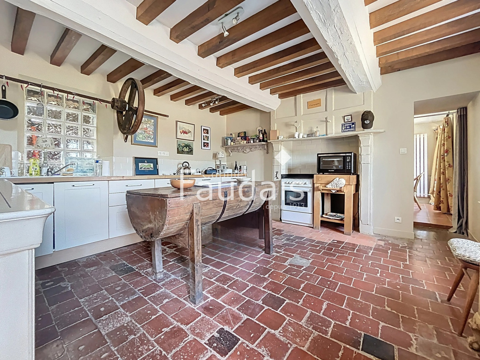 
                                                Vente
                                                 A 10mn de SAINT-LO - en campagne