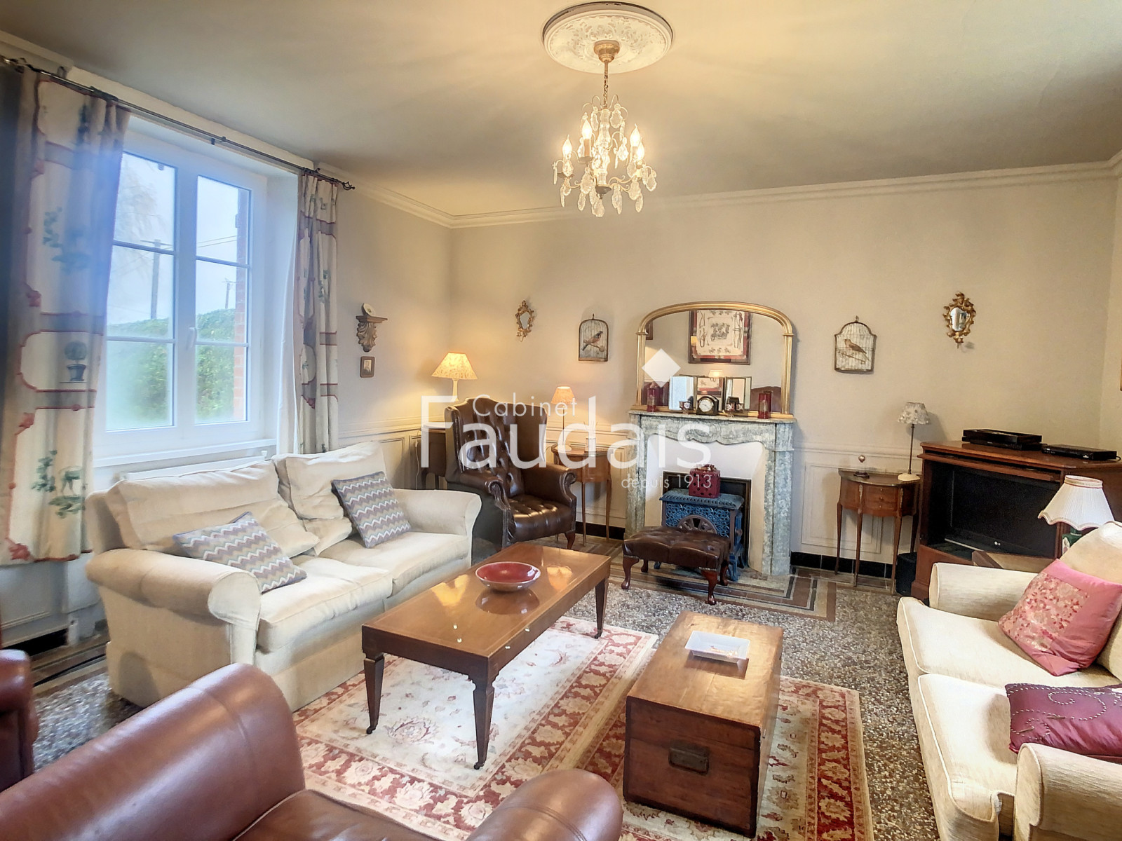 
                                                Vente
                                                 A 10mn de SAINT-LO - en campagne