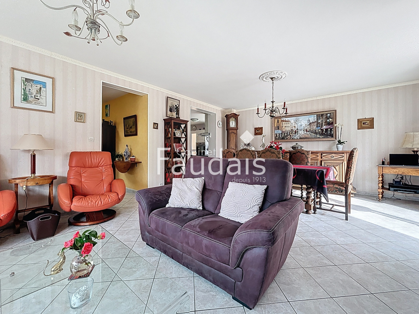 
                                                Vente
                                                 A 5mn A PIED DE LA PALIERE ET DES COMMERCES