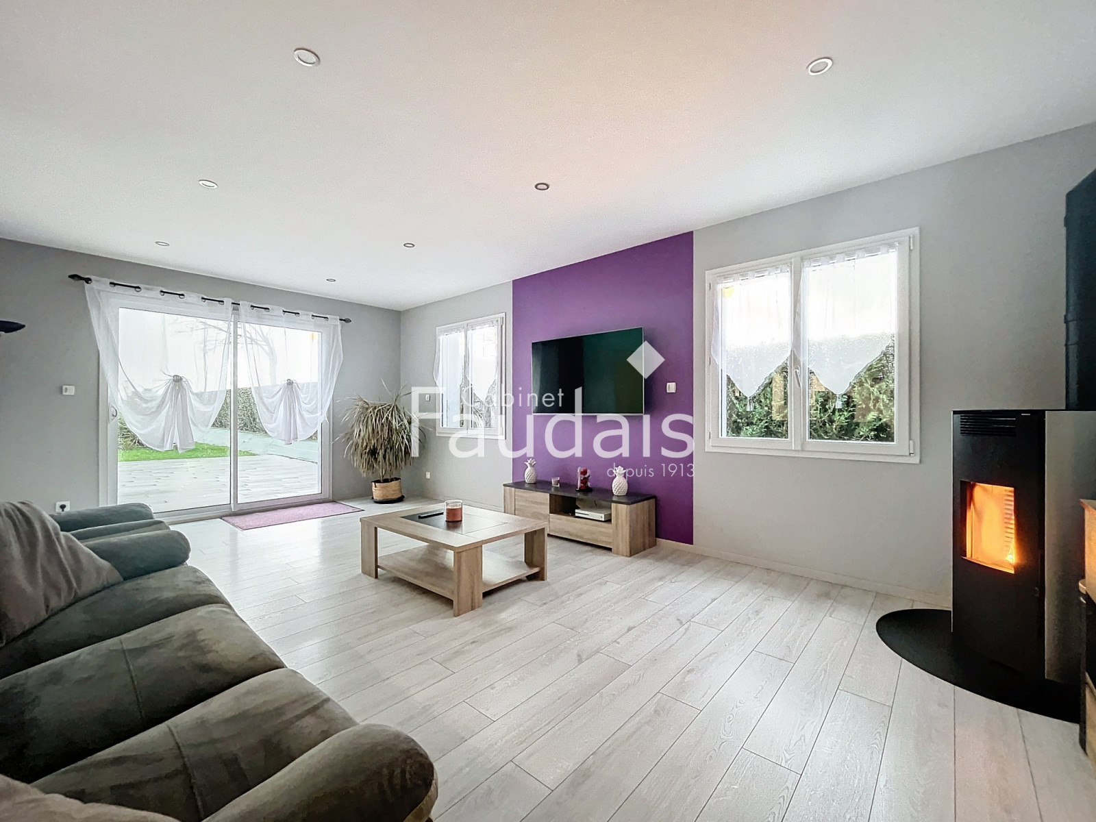 
                                                Vente
                                                 A 7 KM DE SAINT-LO- MAISON EN PARFAIT ETAT