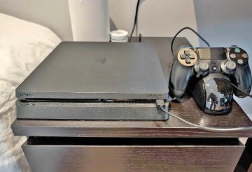 
                                                Jeux, jouets
                                                 A donné