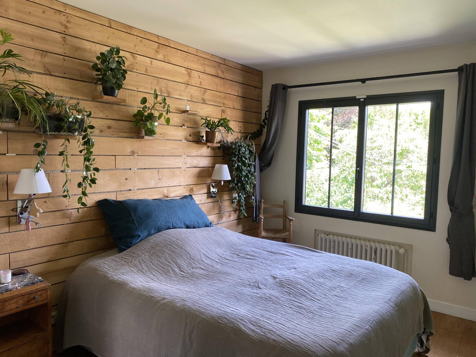 
                                                Location
                                                 A LA MAISON COMME A l'HOTEL. IDEAL CONSULTANTS