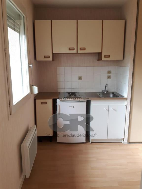 
                                                Location
                                                 A LOUER 1 PIECES FAC DE LETTRES