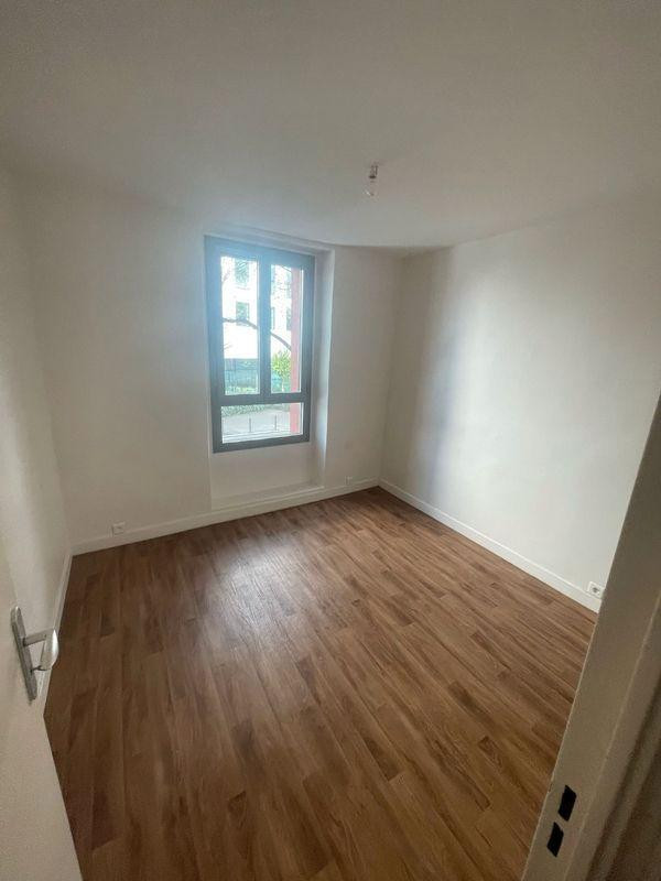 
                                                Location
                                                 À louer - 2 pièce de 38m² - Paris 19e