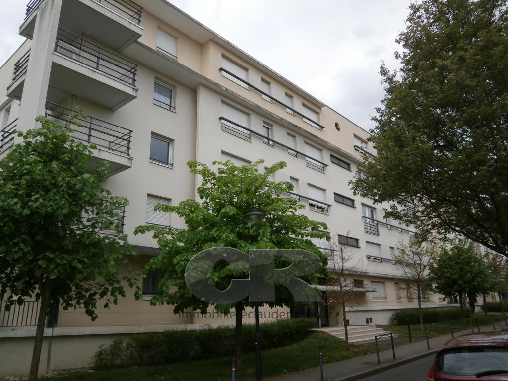 
                                                Location
                                                 A LOUER 2 PIECES AVEC PARKING - secteur hopital central - Bonsecours