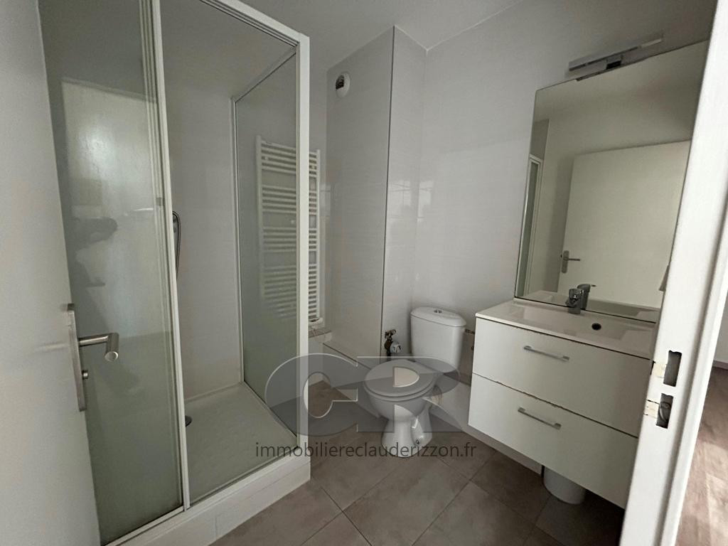 
                                                Location
                                                 A LOUER 2 PIECES CENTRE VILLE