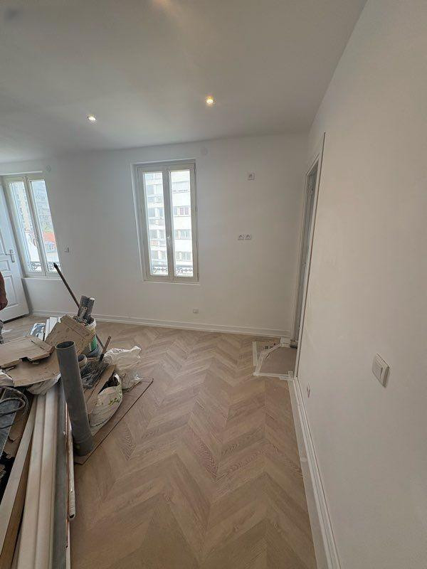 
                                                Location
                                                 À louer 2pieces 30m2 meublé neuf , jamais habité