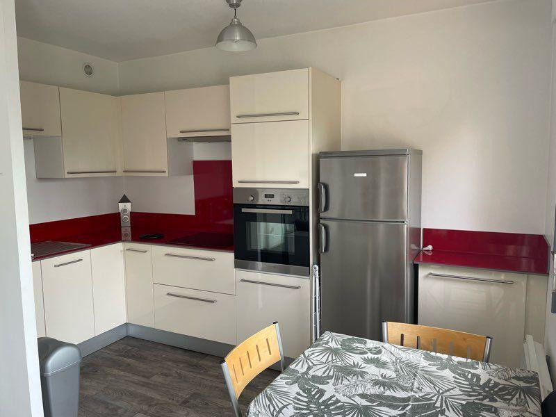 
                                                Location
                                                 À louer agréable T2 meublé Toulouse Rangueil