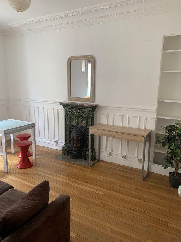 
                                                Location
                                                 À louer appartement 2 pièces meublé 36m2 Paris 12