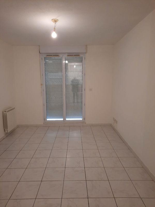 
                                                Location
                                                 A louer appartement