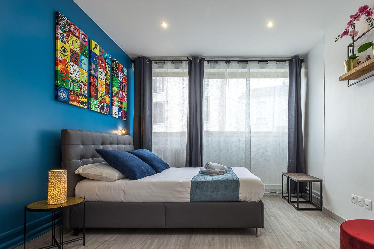 
                                                Location
                                                 À louer Appartement meublé 2 pièces Gentilly
