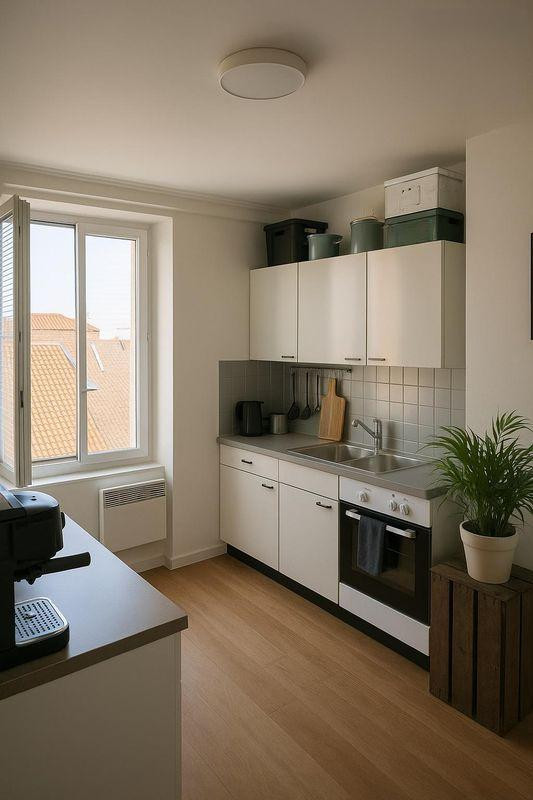 
                                                Location
                                                 À LOUER – Appartement T2 Meublé – 35 m² Vitry