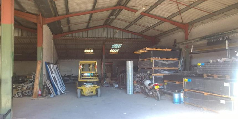 
                                                Location
                                                 À louer - Bâtiment agroalimentaire de 1 005 m² avec Chambre Froide à Perpignan