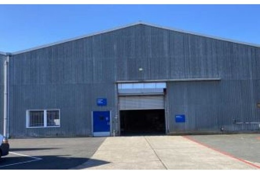 
                                                Location
                                                 À louer – Bâtiment Industriel de 6 248 m² à Diors - Indre (36)