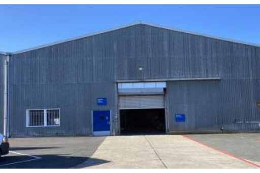 
                                                Location
                                                 À louer – Bâtiment Industriel de 6 248 m² à Diors – Indre (36)