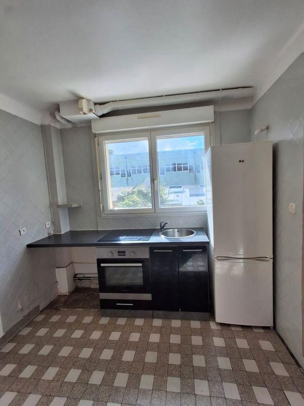 
                                                Location
                                                 📍 À louer – Beau T2 à Vitry-sur-Seine