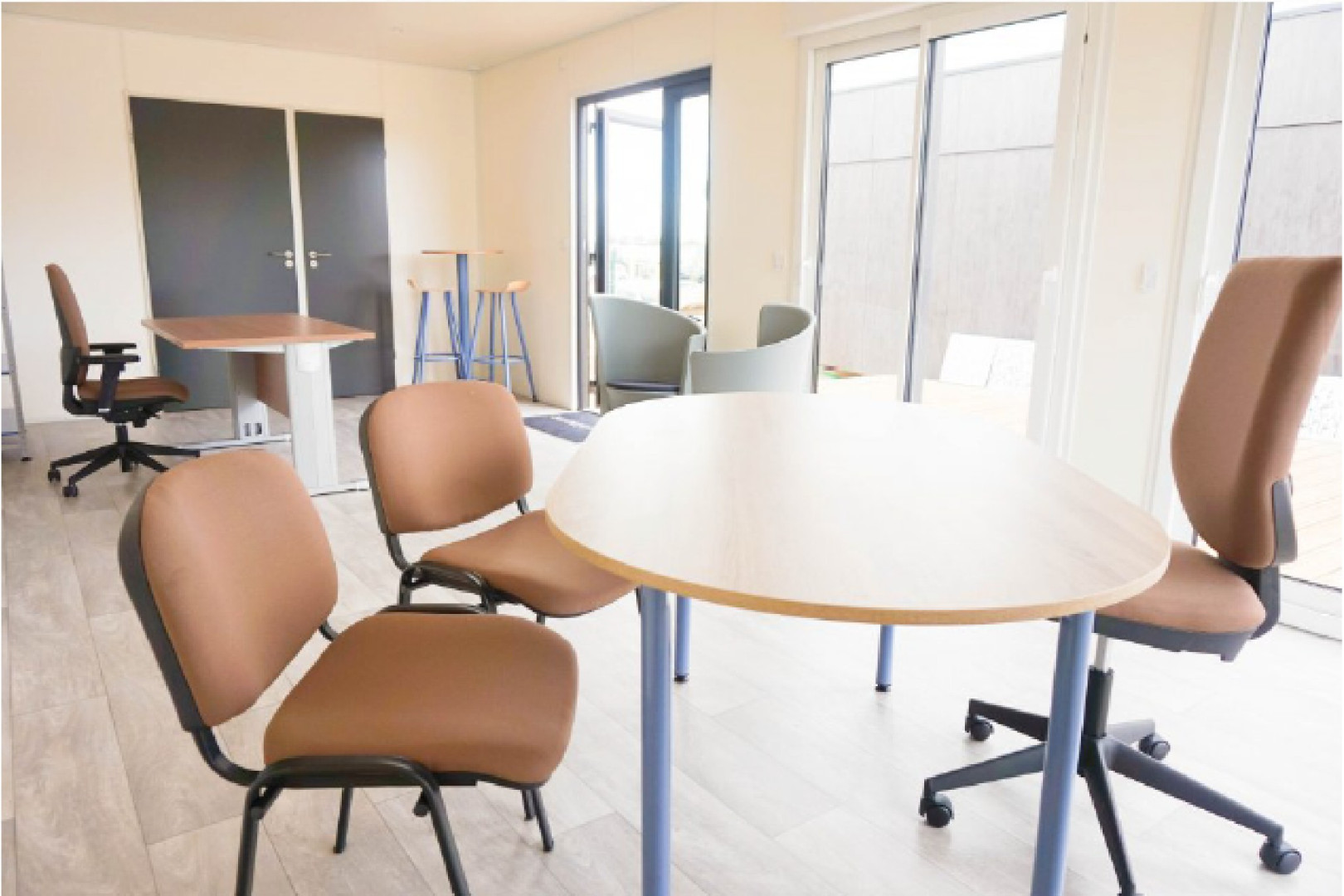 
                                                Location
                                                 À louer – Bureau de 60 m² à Gellainville- Eure-et-Loir (28)