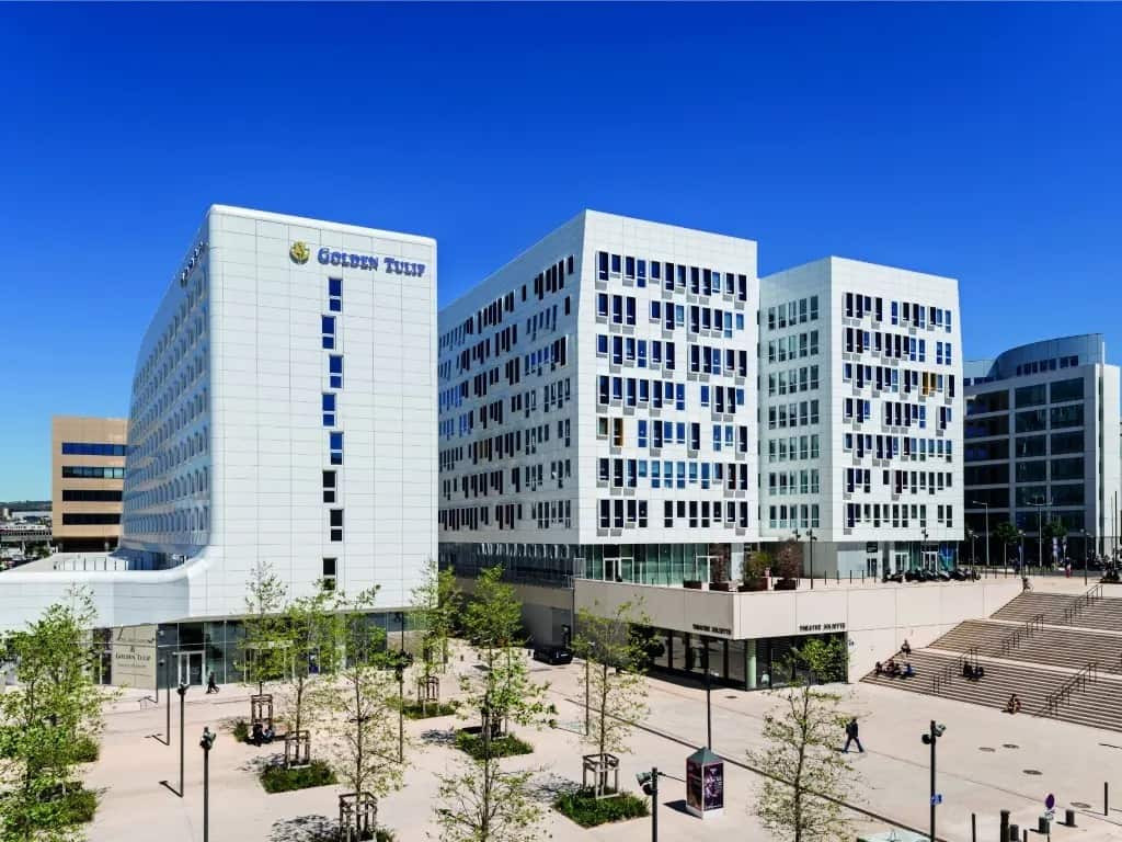 
                                                Location
                                                 À louer – Bureaux de 100 m² à 300 m² dans le quartier Euroméditerranée de Marseille – Bouches-du-Rhône (13)