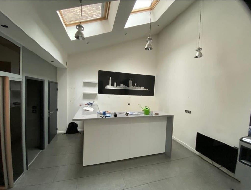 
                                                Location
                                                 À louer – Bureaux de 101 m² dans le centre-ville du Havre – Seine-Maritime (76)