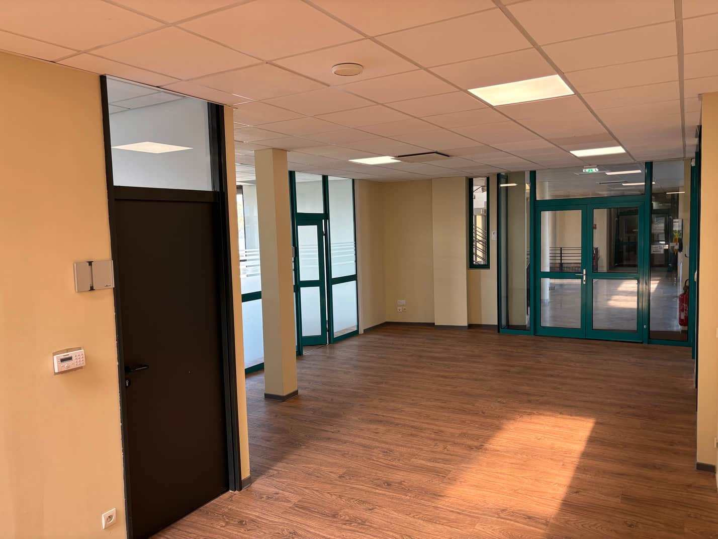 
                                                Location
                                                 À louer – Bureaux de 12 à 31 m² à Narbonne – Aude (11)