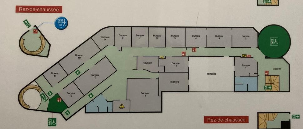 
                                                Location
                                                 À louer – Bureaux de 120 m² dans le centre-ville de Carpentras – Vaucluse (84)